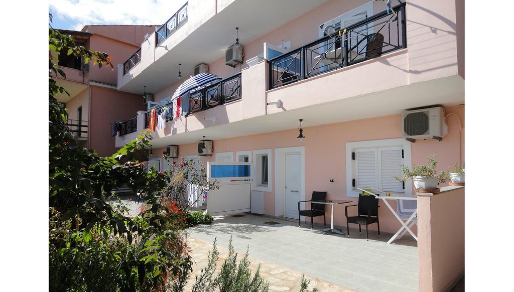 Galini Sea Apartments Бенитсес Экстерьер фото
